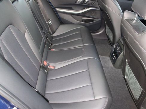 Used 2022 BMW 330i xDrive 330i xDrive image 32