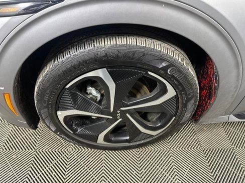 Used 2022 Kia EV6 GT-Line w/ GT-Line Suede Seat Package image 10