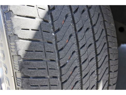 Certified 2024 Cadillac Escalade ESV Premium Luxury image 34