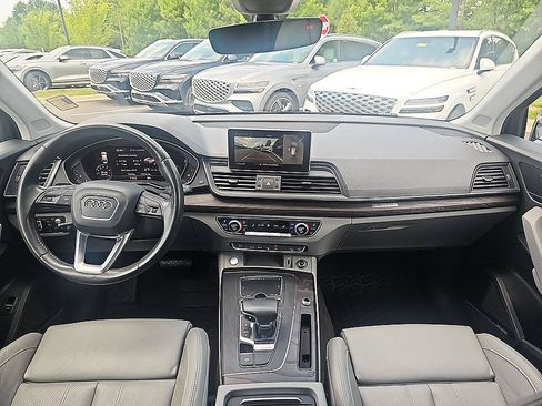 Used 2020 Audi Q5 Prestige AWD/4WD image 32