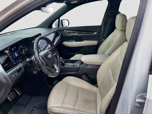 Used 2021 Cadillac XT6 Sport AWD/4WD image 22
