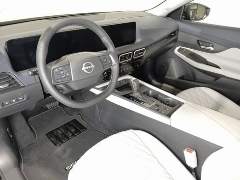 Used 2026 Nissan Sentra SL w/ Floor Mat Package FWD image 15
