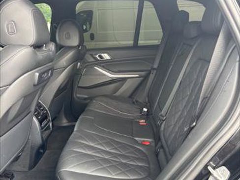 Used 2023 BMW X5 xDrive40i w/ M Sport Package AWD/4WD image 18