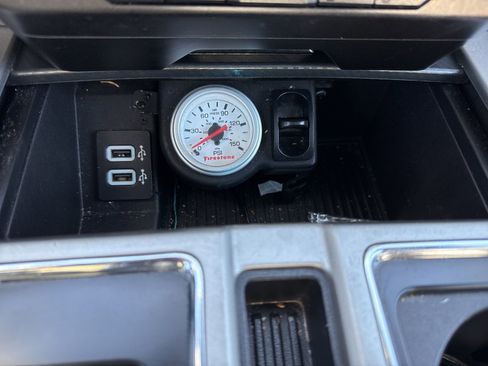 Used 2018 Ford F150 Lariat w/ Equipment Group 502A Luxury image 18