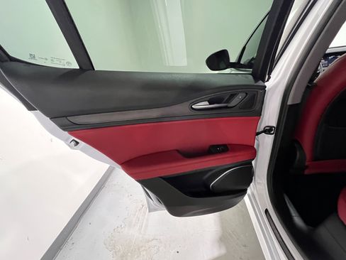 Used 2021 Alfa Romeo Stelvio Ti w/ Nero Edizione image 49