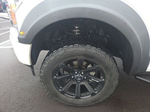 Used 2018 Ford F150 XLT w/ Equipment Group 302A Luxury image 16