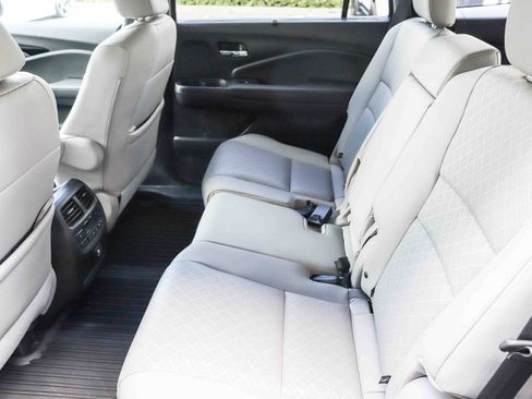 Certified 2021 Honda Passport Touring image 21