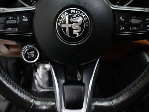 Used 2020 Alfa Romeo Giulia Ti w/ Active Blind Spot Package image 17