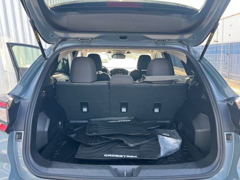 Certified 2024 Subaru Crosstrek 2.0i Premium w/ Crosstrek Mirror Package AWD/4WD image 11
