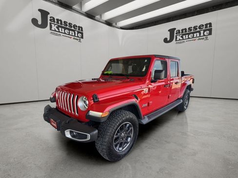 Used 2020 Jeep Gladiator Overland AWD/4WD image 5