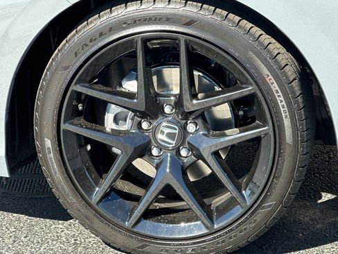 Certified 2025 Honda Civic Sport image 31