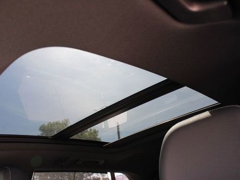 New 2026 Audi Q8 Premium Plus AWD/4WD image 6