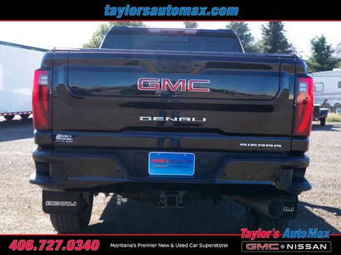 Used 2024 GMC Sierra 3500 Denali image 50