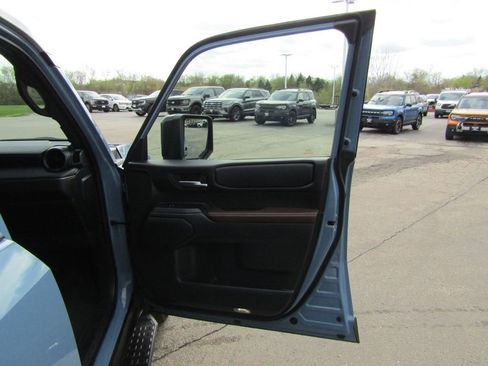 Used 2025 Toyota Land Cruiser w/ Premium Package AWD/4WD image 40