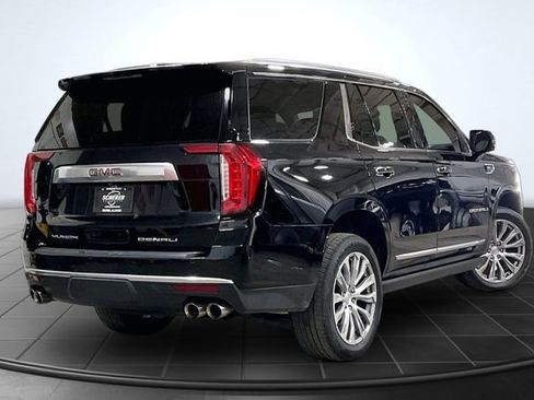 Used 2023 GMC Yukon Denali image 2