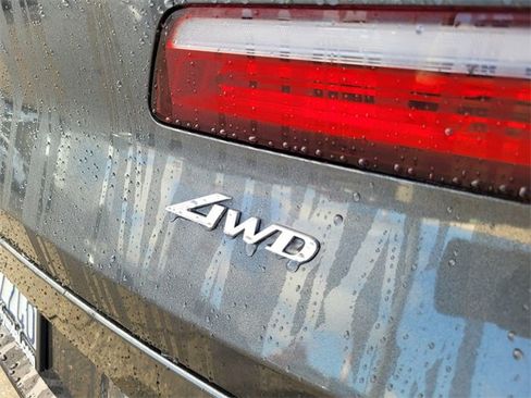 Used 2023 Genesis GV80 2.5T w/ Advanced Package image 11