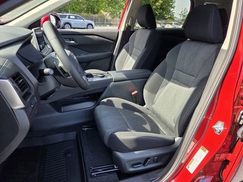 New 2026 Nissan Rogue SV AWD/4WD image 9