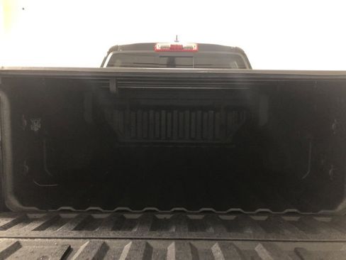 Used 2024 Chevrolet Colorado Z71 w/ Z71 Convenience Package 2 image 8