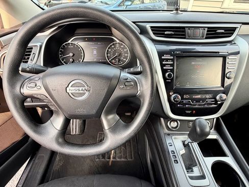 Used 2021 Nissan Murano S AWD/4WD image 29