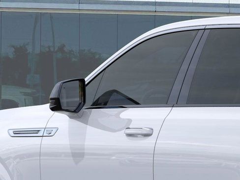 New 2025 Cadillac Escalade IQ Luxury 1 w/ Smart Trailering package image 13