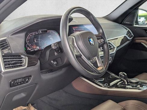 Used 2020 BMW X5 xDrive40i w/ Premium Package AWD/4WD image 2