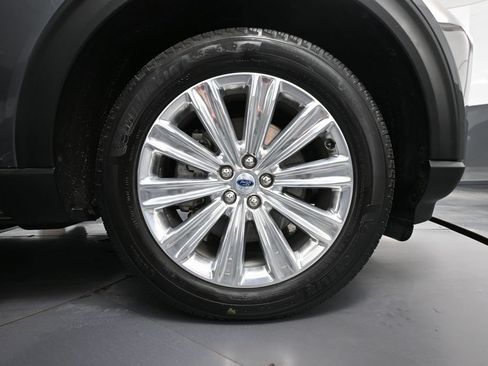 Used 2022 Ford Explorer Limited AWD/4WD image 17