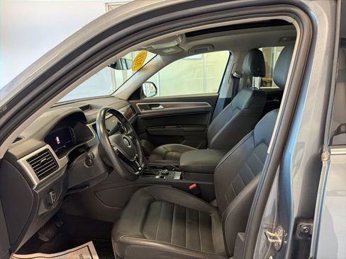 Used 2019 Volkswagen Atlas SEL Premium AWD/4WD image 14