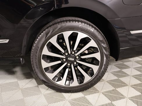 Certified 2023 Lincoln Navigator Reserve image 21