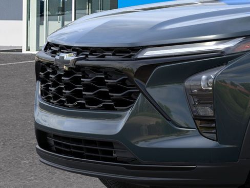 New 2026 Chevrolet Trax LT w/ Driver Confidence Package FWD image 13