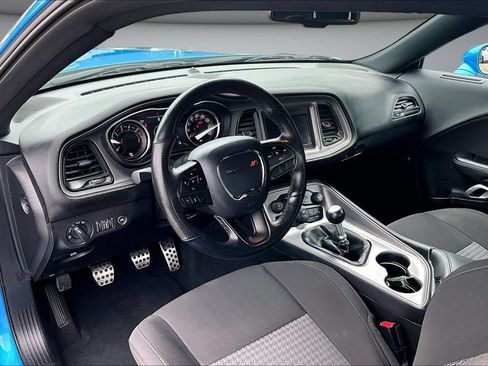 Used 2023 Dodge Challenger R/T RWD image 17