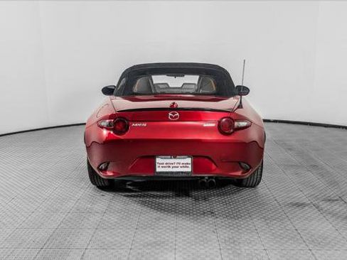 Used 2016 MAZDA MX-5 Miata Club image 34