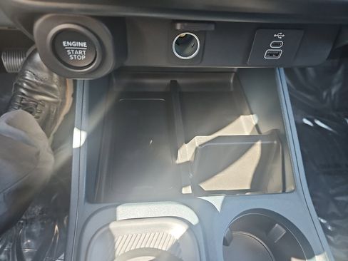 New 2025 Ford Maverick Lobo image 42