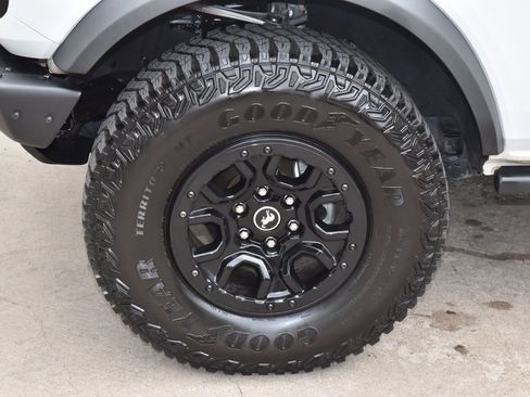 Used 2023 Ford Bronco Wildtrak AWD/4WD image 47
