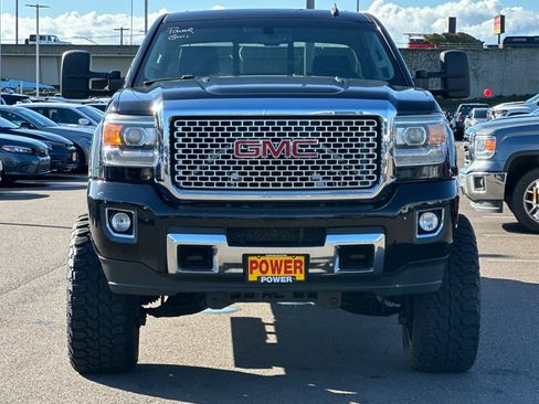 Used 2015 GMC Sierra 3500 Denali image 9