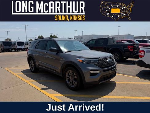 Used 2023 Ford Explorer XLT w/ Equipment Group 202A AWD/4WD image 1