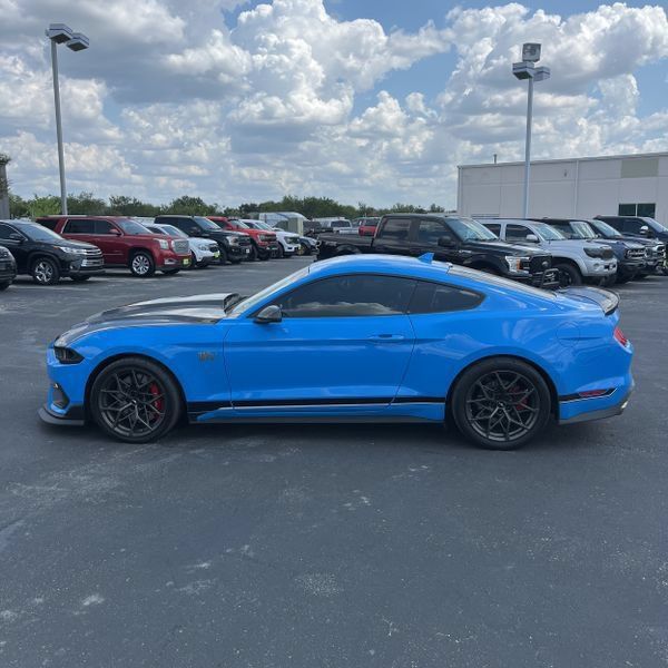 Used 2022 Ford Mustang Mach 1 w/ Mach 1 Handling Package RWD image 4