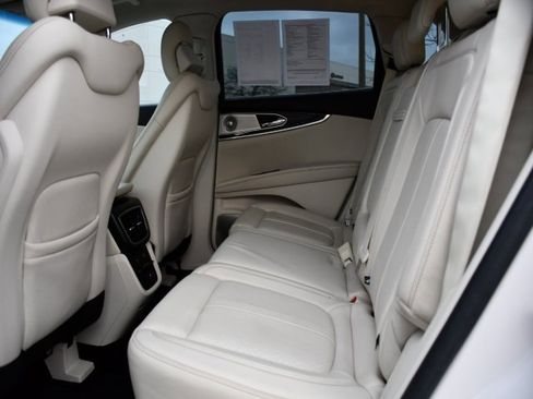 Used 2017 Lincoln MKX Black Label w/ Driver Assistance Package image 18