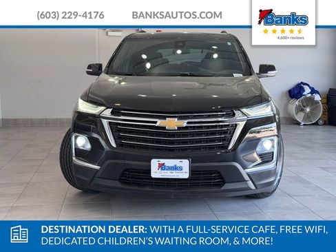 Used 2023 Chevrolet Traverse LT AWD/4WD image 3