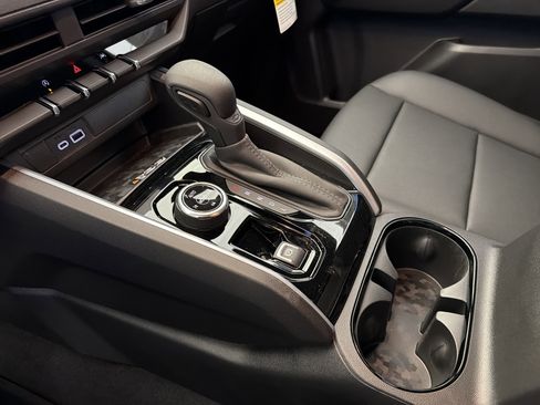 New 2026 Chevrolet Colorado Trail Boss AWD/4WD image 24
