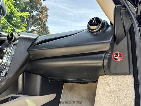 Used 2018 McLaren 720S Luxury RWD image 34