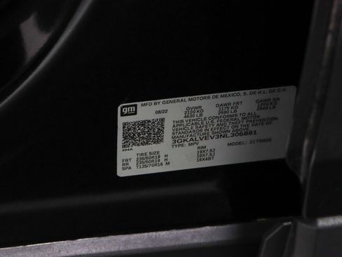 Used 2022 GMC Terrain SLT w/ Infotainment Package II AWD/4WD image 34
