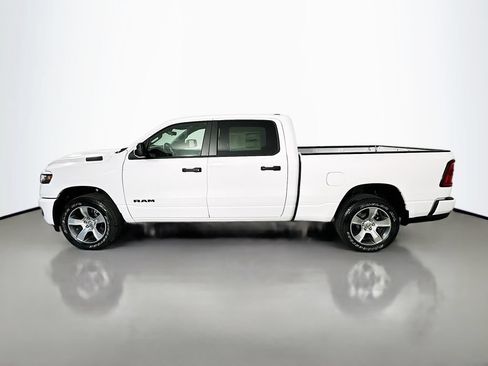 New 2026 RAM 1500 Express AWD/4WD image 4