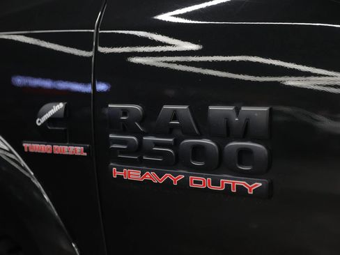 Used 2018 RAM 2500 Big Horn w/ Sport Appearance Group AWD/4WD image 12