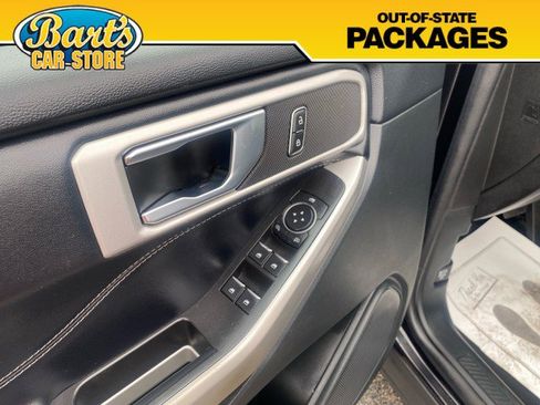 Used 2022 Ford Explorer XLT w/ Equipment Group 202A image 27