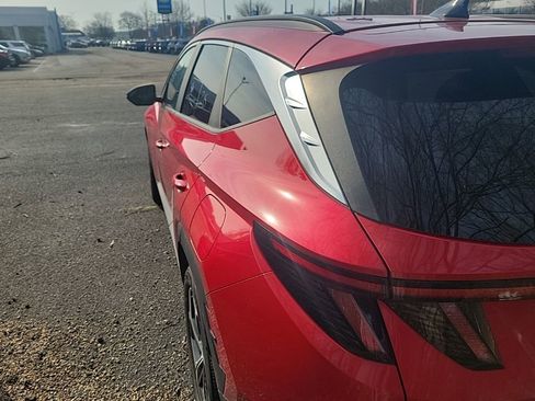 Used 2022 Hyundai Tucson SEL w/ Convenience Package image 2