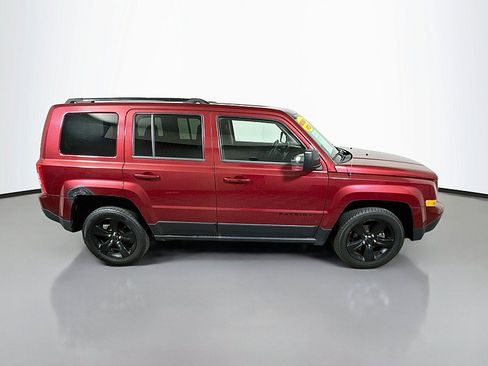 Used 2014 Jeep Patriot Sport w/ Power Value Group FWD image 8