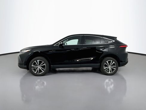 Certified 2024 Toyota Venza LE AWD/4WD image 4