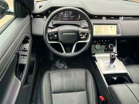 Used 2023 Land Rover Range Rover Evoque S image 24