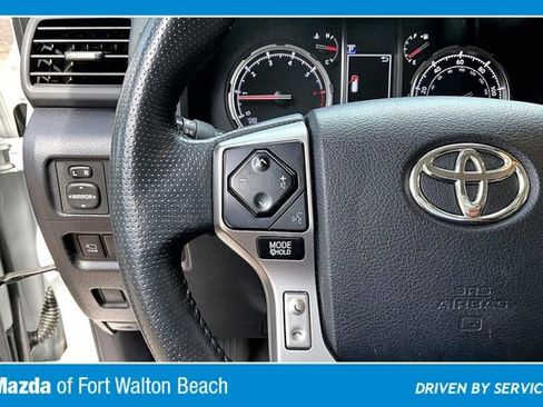 Used 2024 Toyota 4Runner Limited AWD/4WD image 10