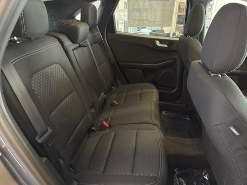 Used 2025 Ford Escape Active w/ Active Premium Tech Pack image 30